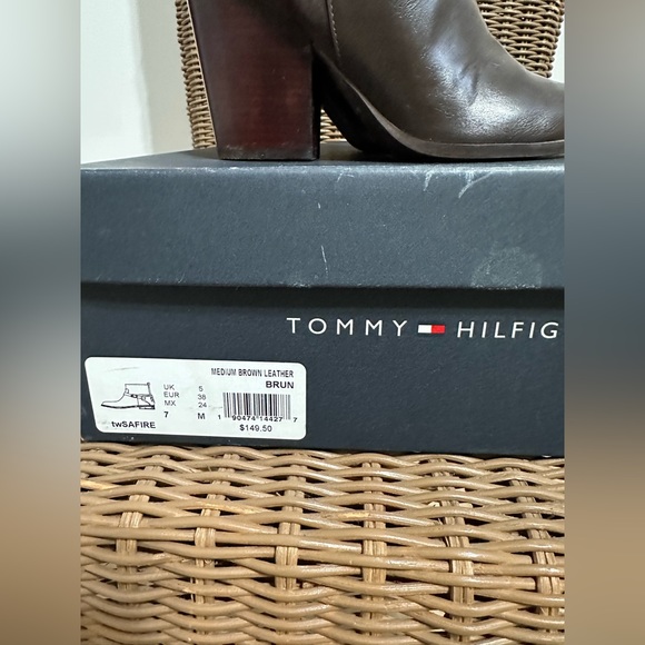 Ankle Booties in brown genuine leather - Picture 4 of 4